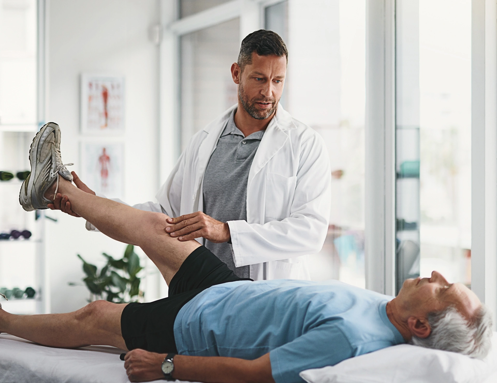 knee-joint-pain-home